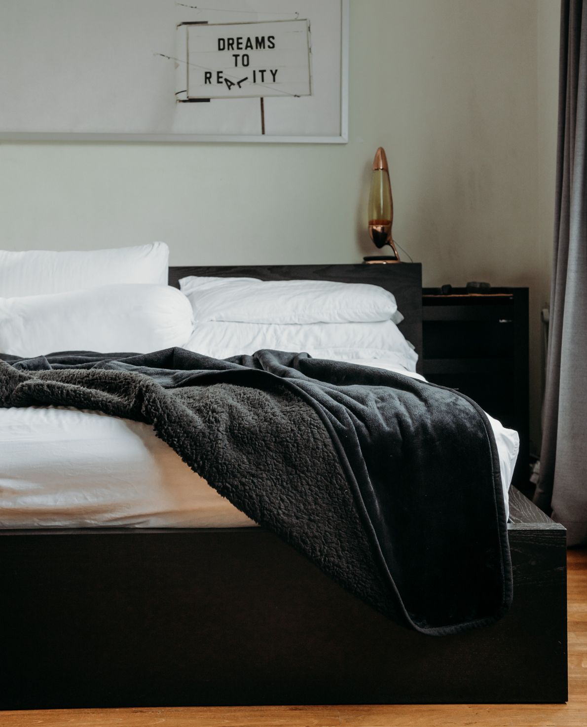 Mouillé Waterproof Fleece Blanket, where passion meets comfort