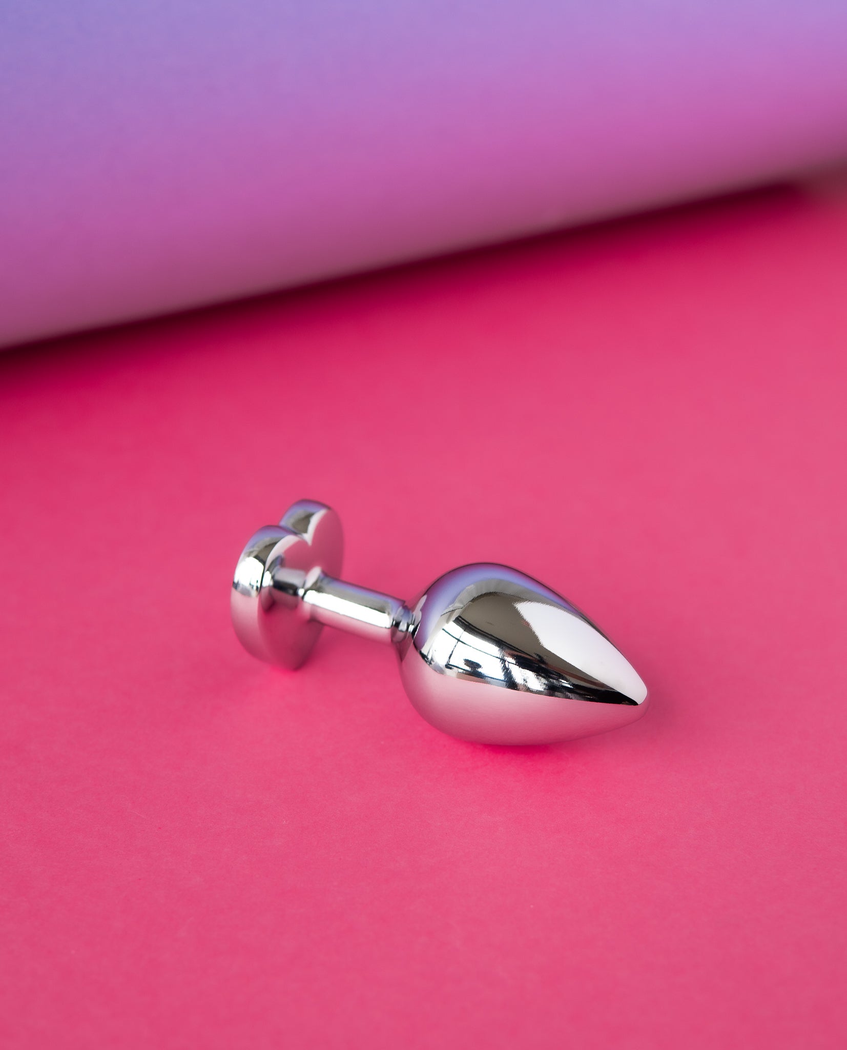 Bejewelled Heart Metal Butt Plug Hedonist Bejewelled Heart Metal Butt Plug Hedonist