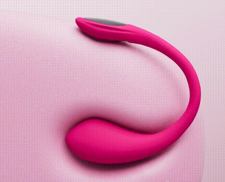 Lush Mini demonstrating its powerful vibrations with fingering technique to highlight G-spot stimulation.