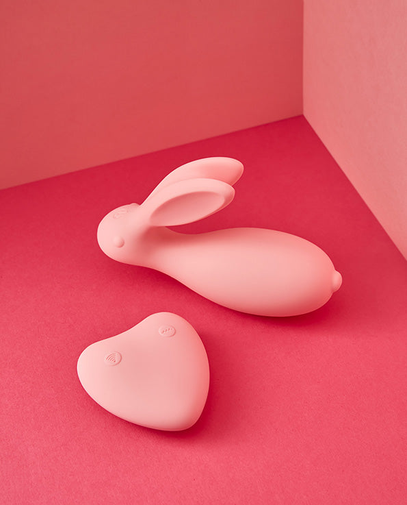 Bunny Wearable Vibrator with heart shaped Remote top view