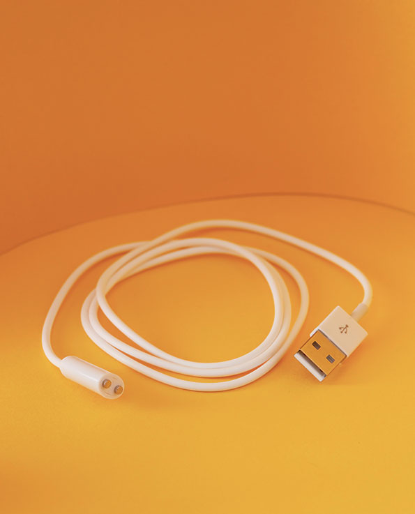 USB Charging cable magnetic pin