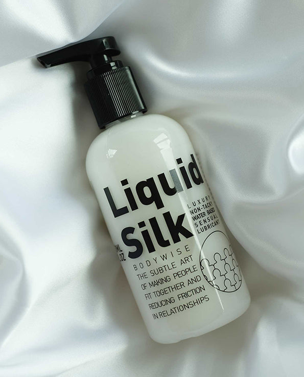 Liquid silk pump bottle